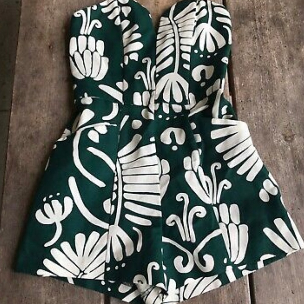 H&M Green White Floral Print Romper NEVER WORN